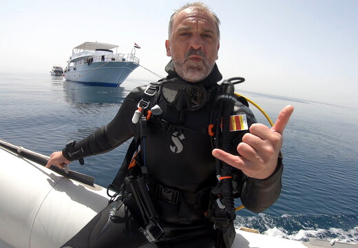 LR-Diving 3133 08-04-22 034388