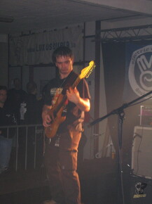 LR-ARCHIVE-040710 10-07-04 035033
